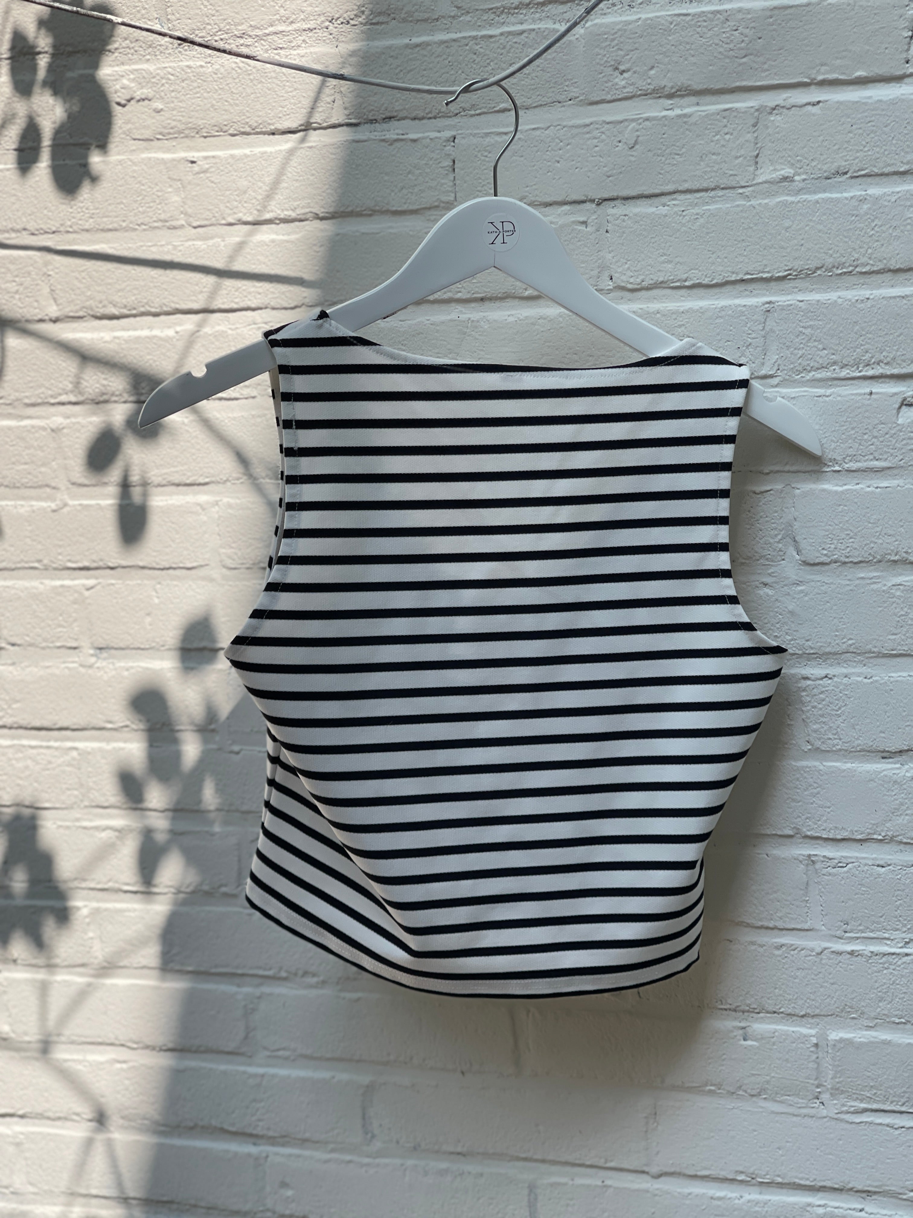 Cropped striped top.