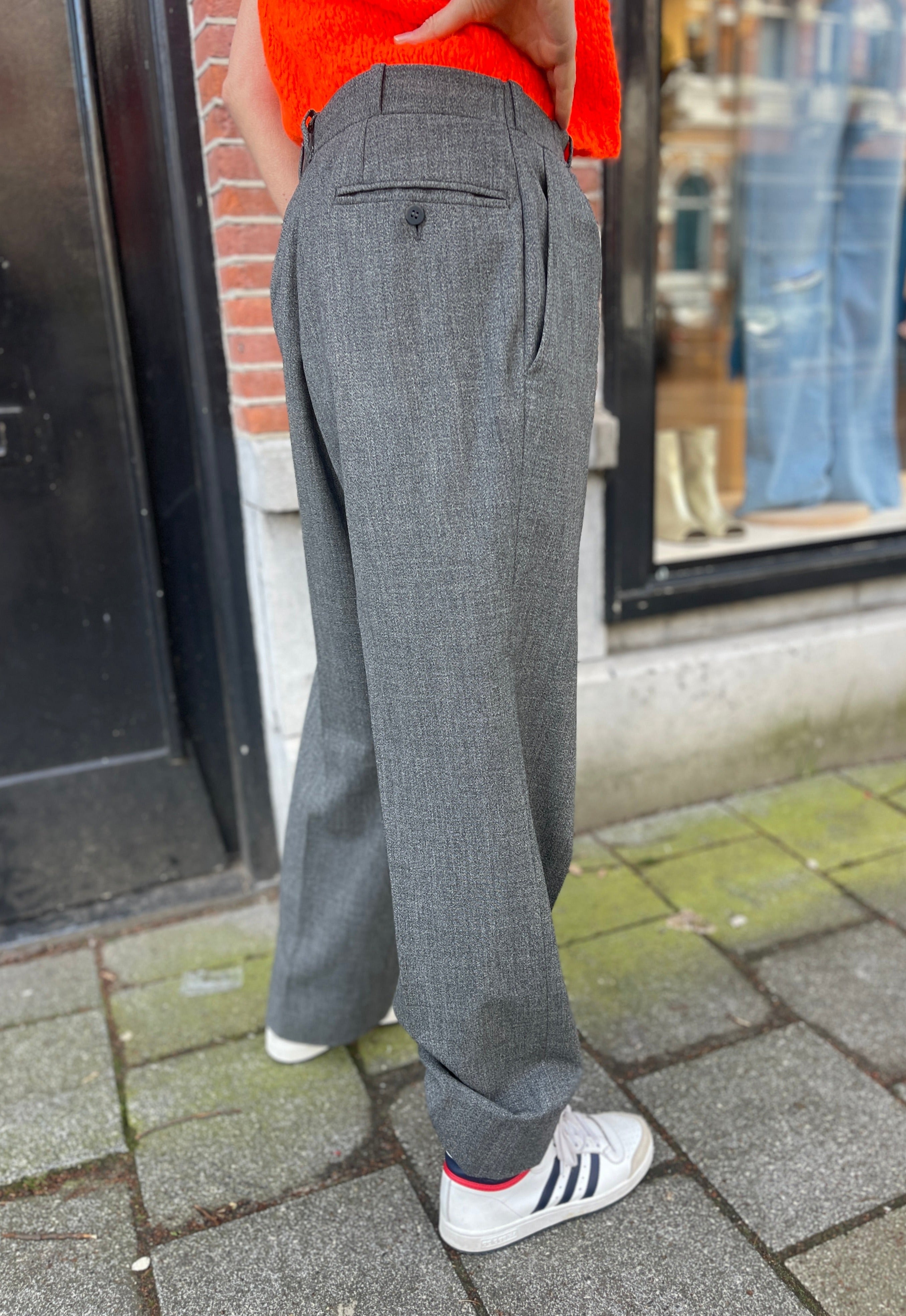 Mid grey wool 80's suit.