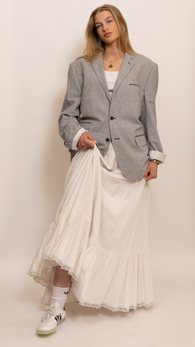 Stripe fitted blazer.bb