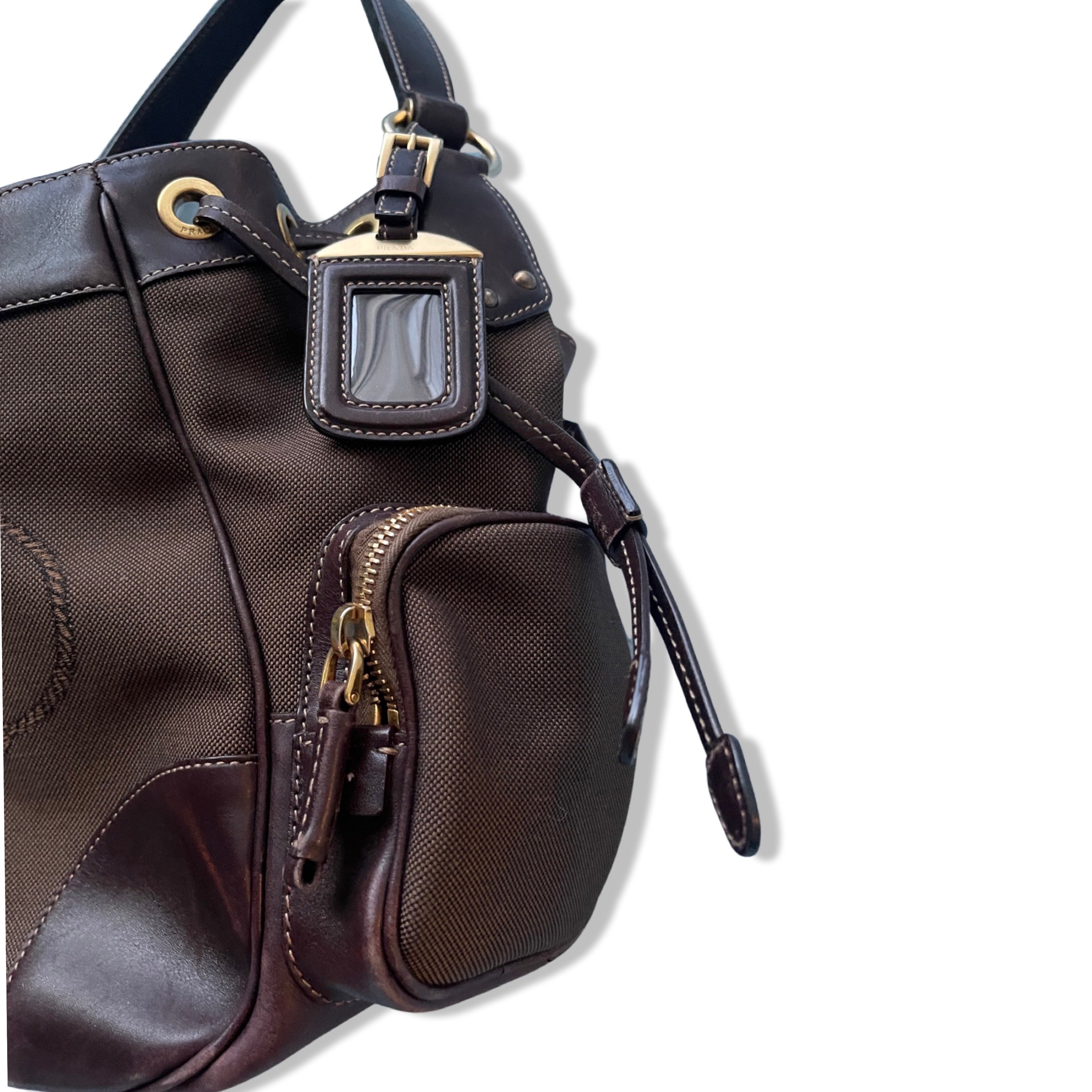Brown Prada bag DAL 1813.
