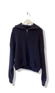 Zip trough wool sailor sweater.